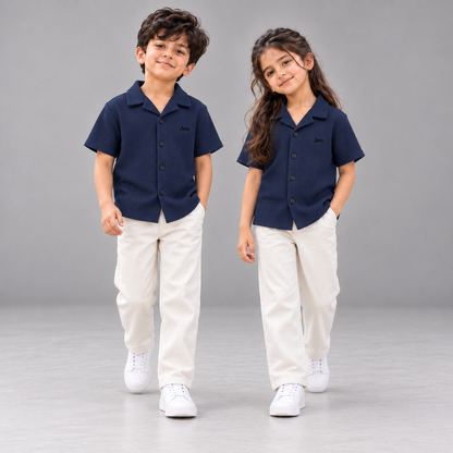 Children wearing the Jee. Waffle Button-Down Shirt in Navy Blue